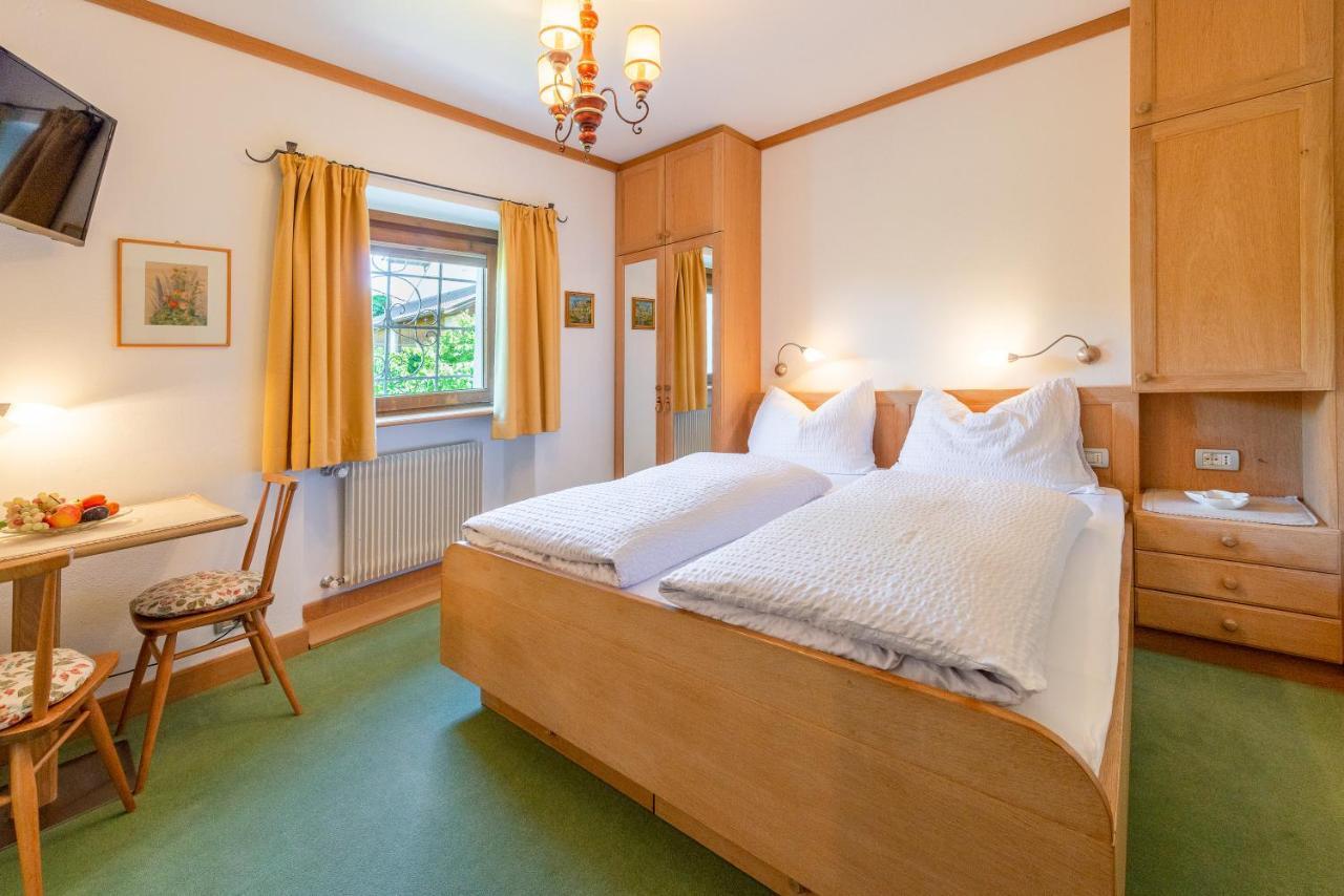 Bed and Breakfast Haus Oberhofer Cornaiano Esterno foto