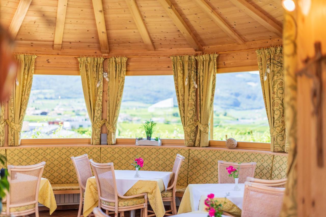 Bed and Breakfast Haus Oberhofer Cornaiano Esterno foto