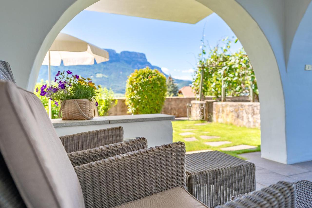 Bed and Breakfast Haus Oberhofer Cornaiano Esterno foto