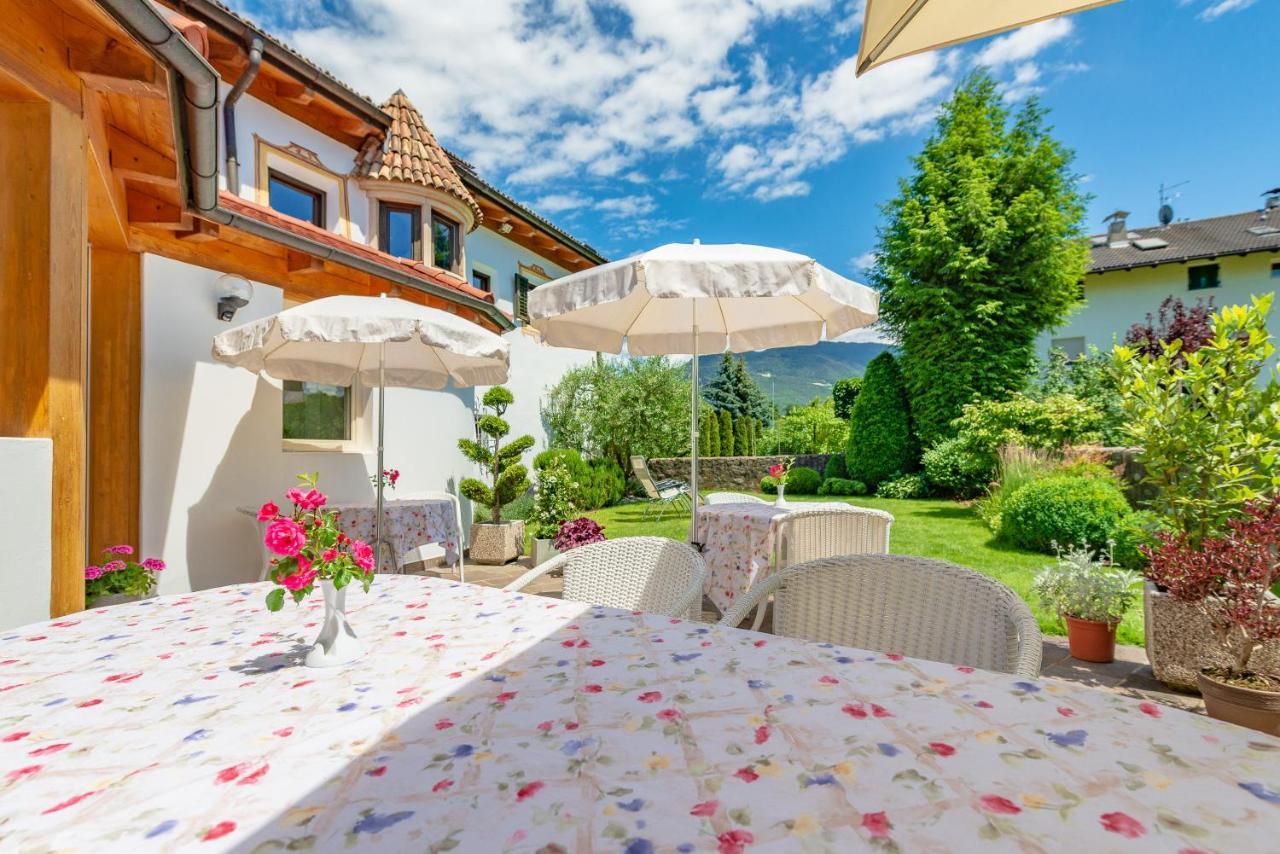 Bed and Breakfast Haus Oberhofer Cornaiano Esterno foto